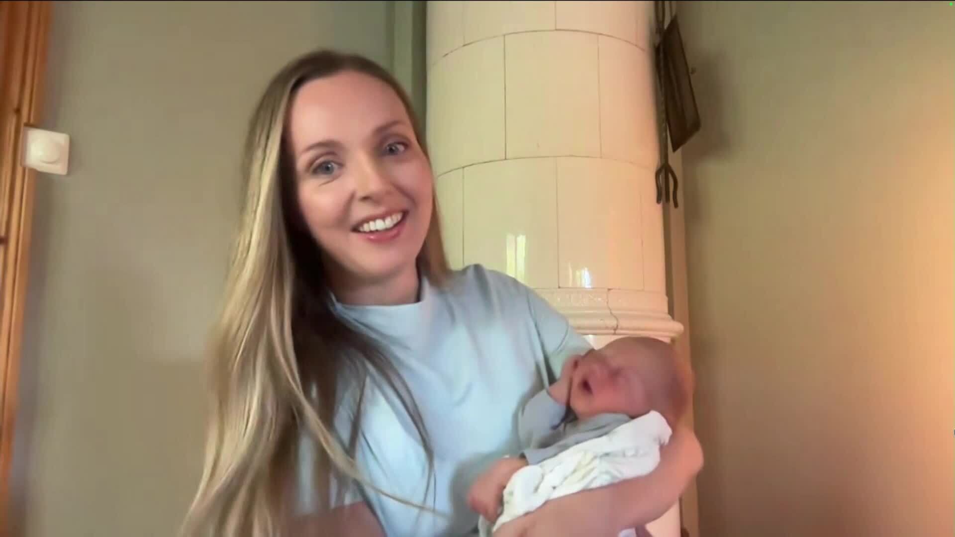 Frida föder ensam hemma: Så kom sonen till världen på bara sju minuter!